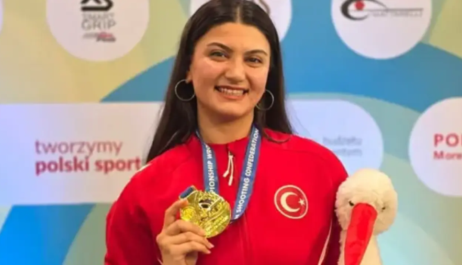 Spor