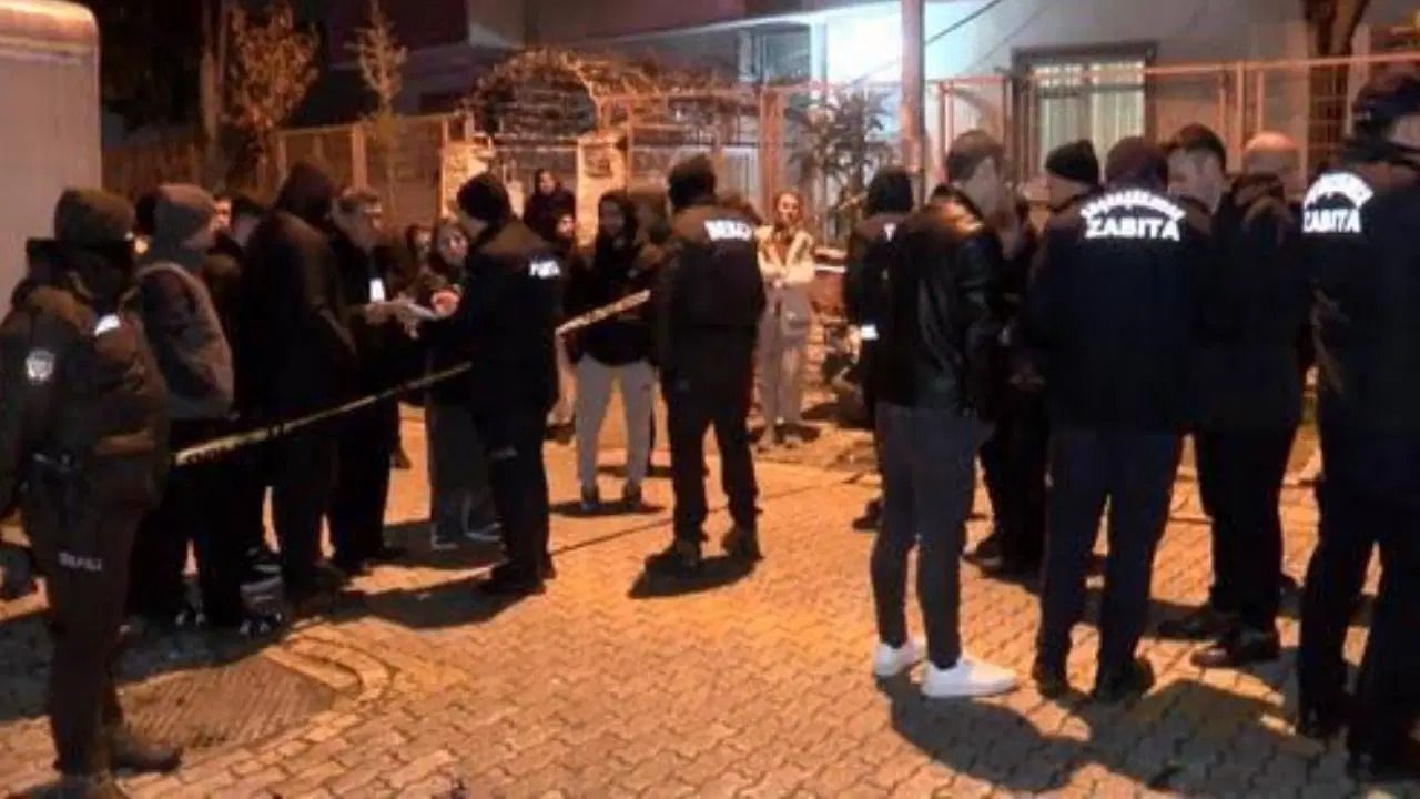Küçükçekmece'de 7 katlı bina çatlaklar sebebiyle tahliye edildi